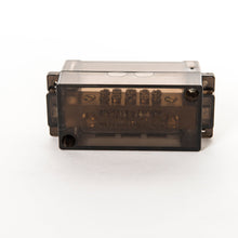 Load image into Gallery viewer, 7 Hole Neutral Link BP165/7 with Black Housing for Meter Boards
